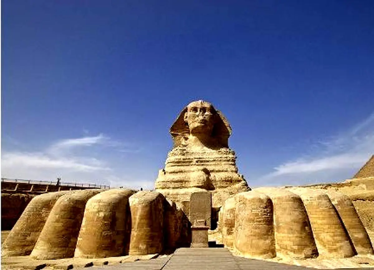 چه چیزهایی زیر مجسمه ابوالهول دفن شده؟