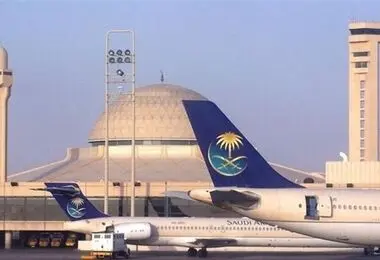 فرودگاه ریاض تعطیل شد 