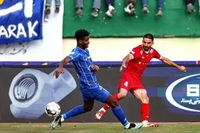 نیمه اول شهرآورد ۱۰۶ با تساوی تمام شد/ حواشی بازی