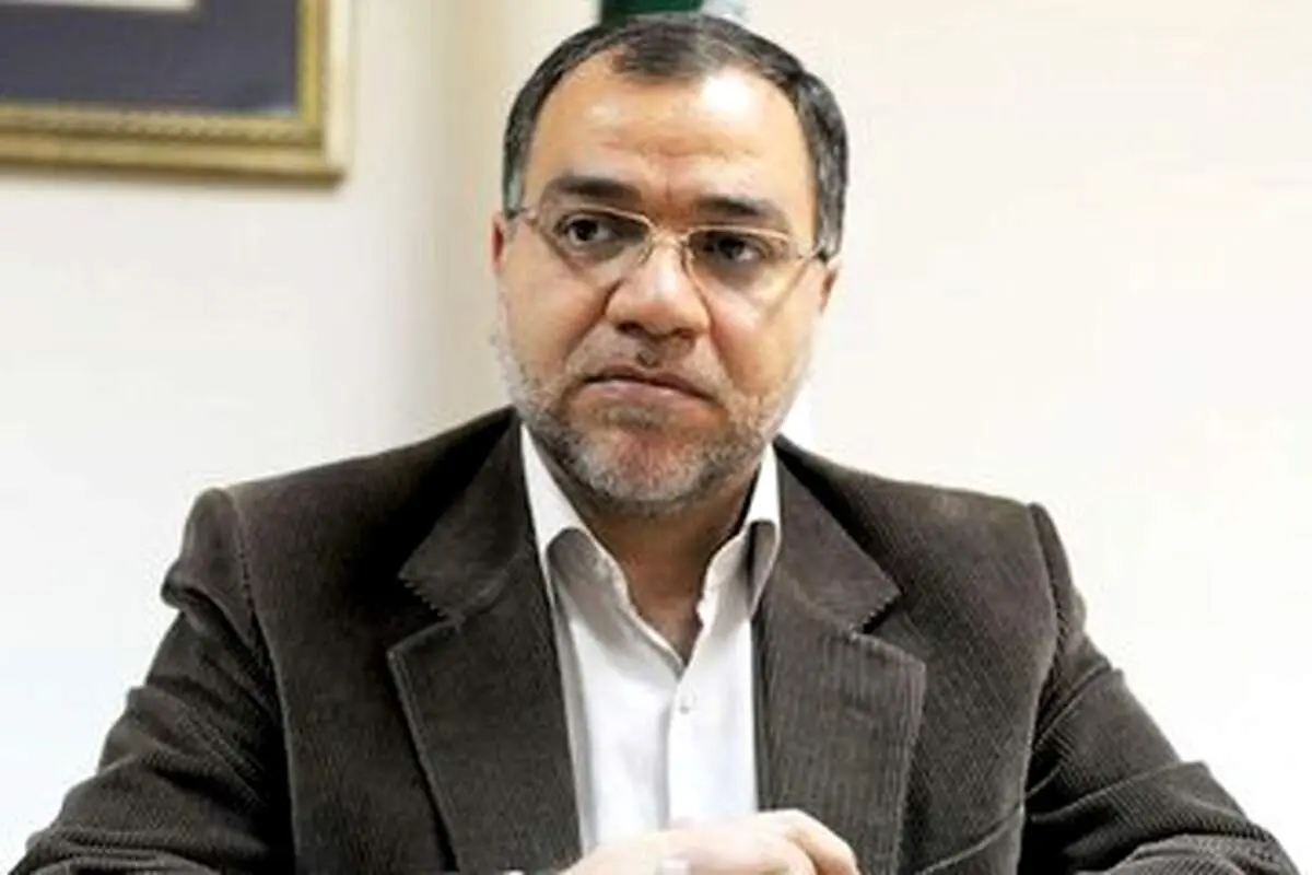 پاسخ مهدی فضائلی به برداشت حسام‌الدین آشنا از سخنان رهبری درباره مذاکره با آمریکا 