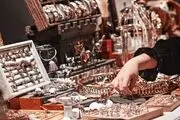 اقدام جنجالی پسر بی‌پول برای خرید حلقه نامزدی‌اش!