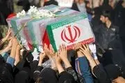 
تصویر نیروی بسیجی که بر اثر سرما به شهادت رسید
