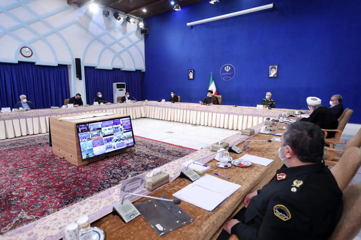 رئیسی تنها بر رعایت شیوه نامههای بهداشتی تاکید کرد!