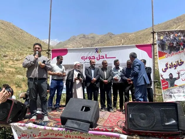 پیاده روی صبجگاهی در روستای گرنا