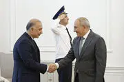 سفیر ایران با پاشینیان دیدار و خداحافظی کرد 