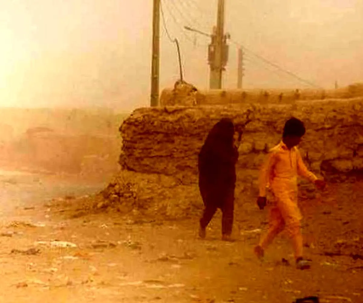 طوفان گرد و خاک در سیستان و بلوچستان/ ۳۲۴ نفر راهی بیمارستان شدند 
