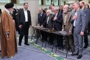 جمعی از اهالی شعر و فرهنگ و اساتید ادبیات فارسی با رهبری دیدار کردند 