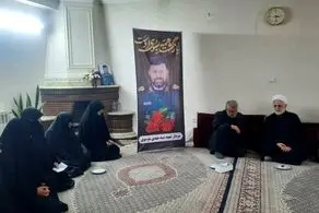 حضور رئیس قوه قضائیه در منزل رئیس تیم حفاظت رئیس‌ جمهور فقید 