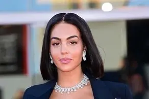 خوشگذرانی نامزد رونالدو در صحرای عربستان به روایت تصویر