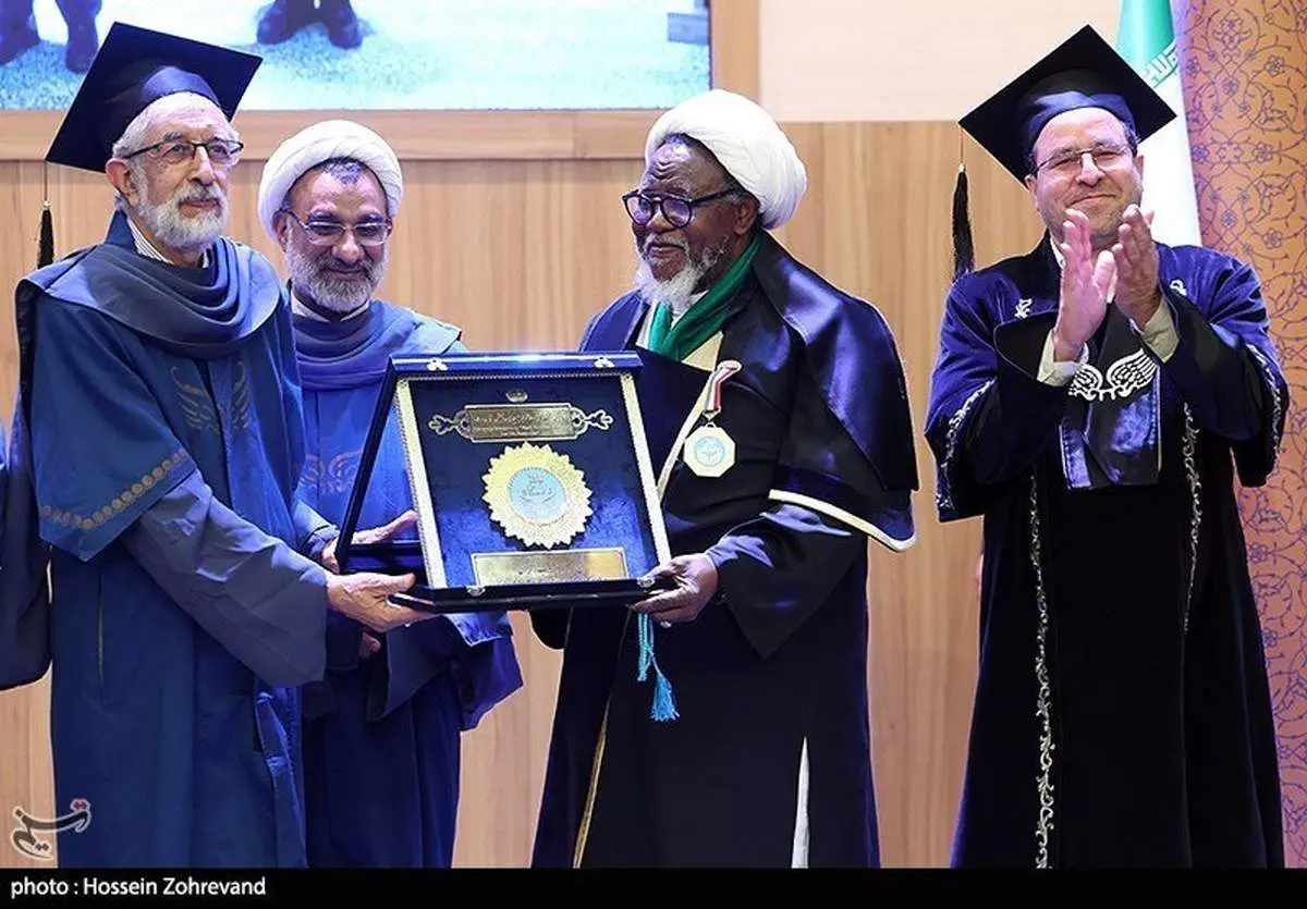 لباس عجیب حدادعادل و وزیر ارشاد + ببینید