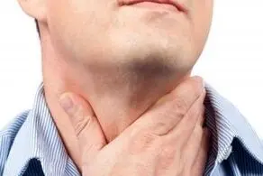 آیا واقعا خشکی گلو هم از علائم کرونا است؟