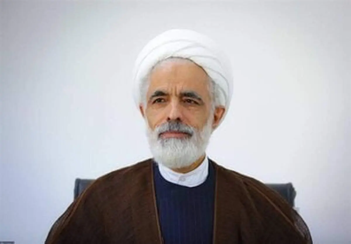 اسم ظریف که قاچاق نشده مثل بعضی های دیگر، نامش را ببرید 