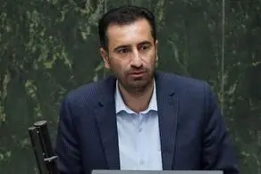 انتقاد نماینده مجلس از انتصابات در هیات مدیره بانک‌ها