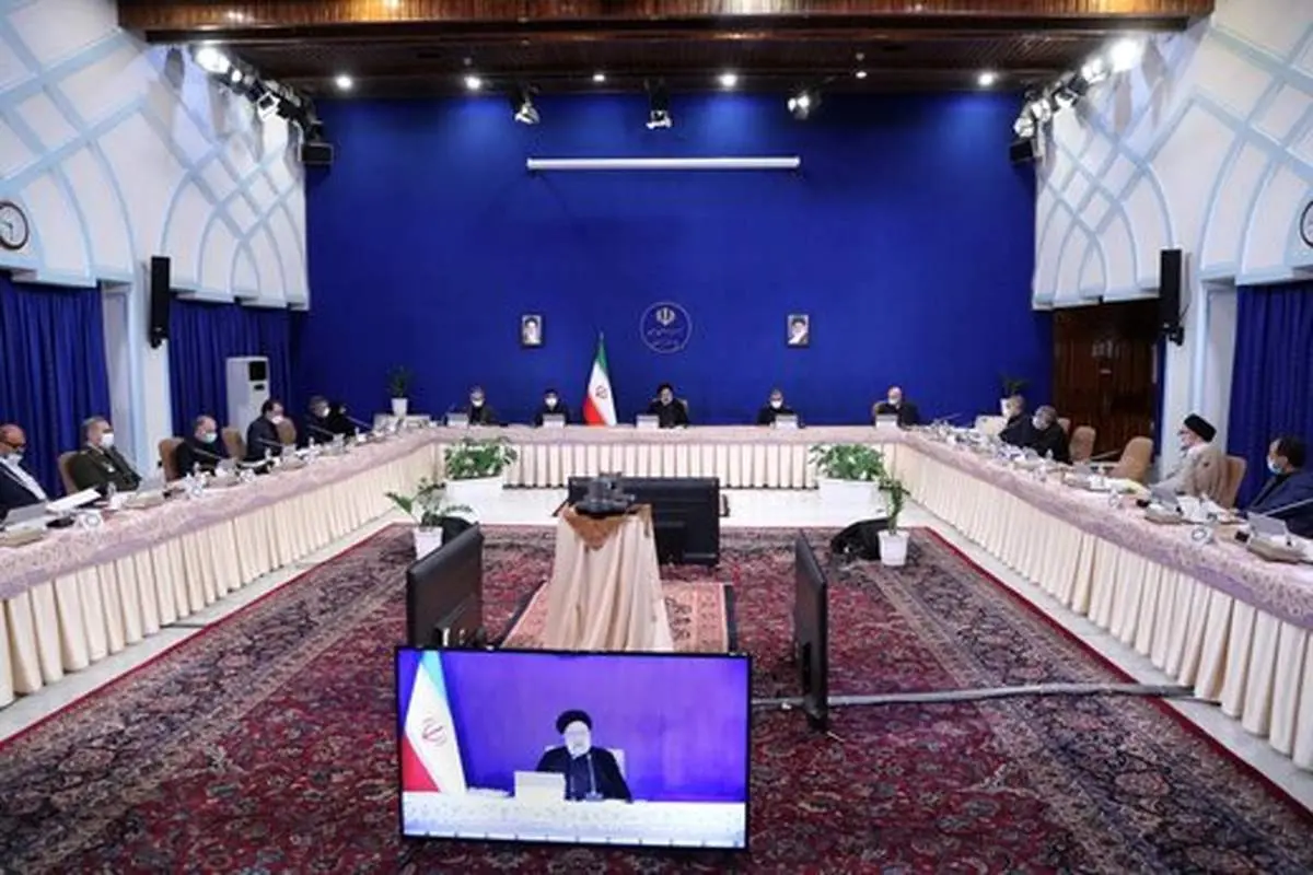 عده ای از مدیران دولت رئیسی در پستهای ‌اقتصادی با ایفای نقش ⁧‫محمود افغان‬⁩ مملکت را ویران می‌کنند