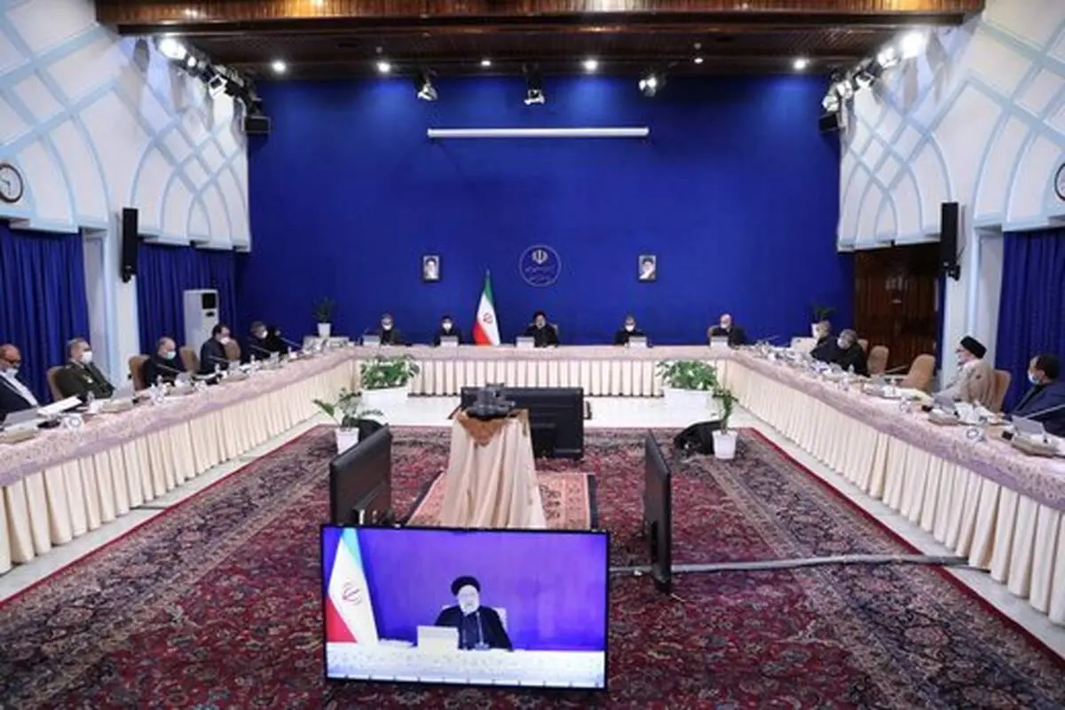 عده ای از مدیران دولت رئیسی در پستهای ‌اقتصادی با ایفای نقش ⁧‫محمود افغان‬⁩ مملکت را ویران می‌کنند