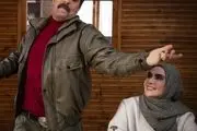  ژست صمیمی رحمت و شری در اتاق گریم سریال پایتخت/ عکس
