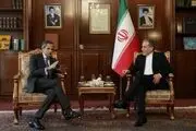 دیدار گروسی با عراقچی 