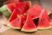 هشدار جدی؛ به این هندوانه هرگز لب نزنید!