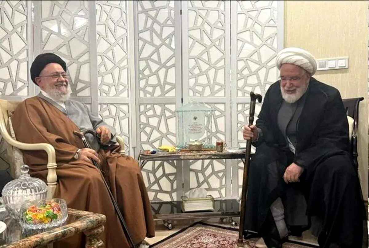 دیدار موسوی خوئینی‌ها با مهدی کروبی 