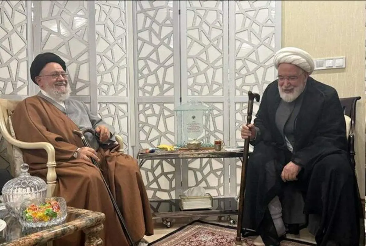 دیدار موسوی خوئینی‌ها با مهدی کروبی 