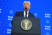 ترامپ: ایران می‌خواهد گفت‌وگو کند و ما گفت‌وگو خواهیم کرد
