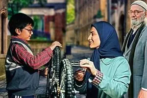 سریال بچه مهندس هر شب ساعت ۲۲ در آی فیلم