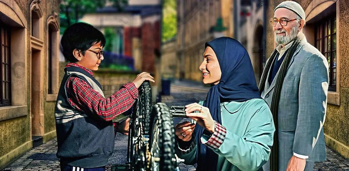 سریال بچه مهندس هر شب ساعت ۲۲ در آی فیلم