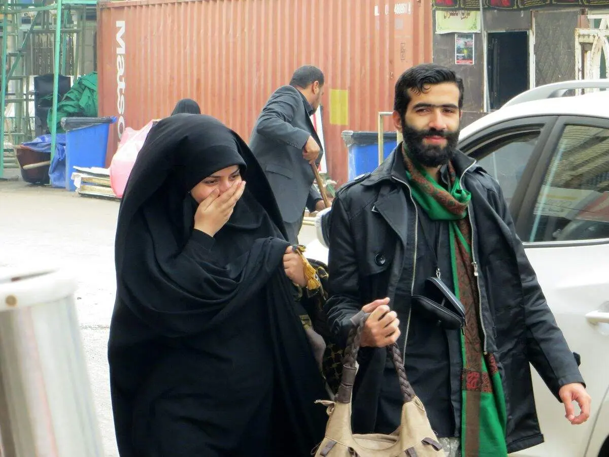 پیشنهاد عجیب یک روزنامه اصولگرا: غیرت مردان را بیدار کنیم
