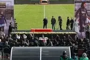 خوش و بش عادل فردوسی پور و تاج در مراسم امروز/ تصاویر