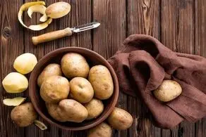  هرگز پوست سیب زمینی ها را دور نریزید

