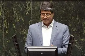 دولت مافیای اصلی بازار خودرو است/ خودروسازان ۵۰ میلیون پول ایربگی را می‌گیرند که به موقع عمل نمی کند!/ سلطان قطعه سازی داریم 