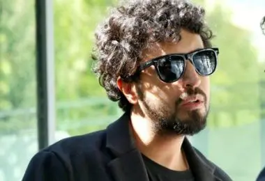 دیدار غم انگیز بازیگران سریال جان سخت در ختم پدر مهرداد صدیقیان/ فیلم