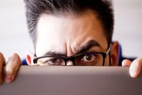 از کجا بدانیم چه کسی ما را در اینترنت تعقیب می کند؟