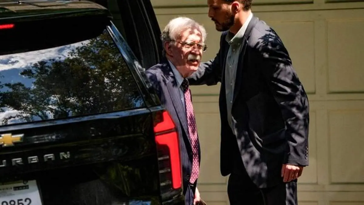 جان بولتون ده سال به زندان می‌رود