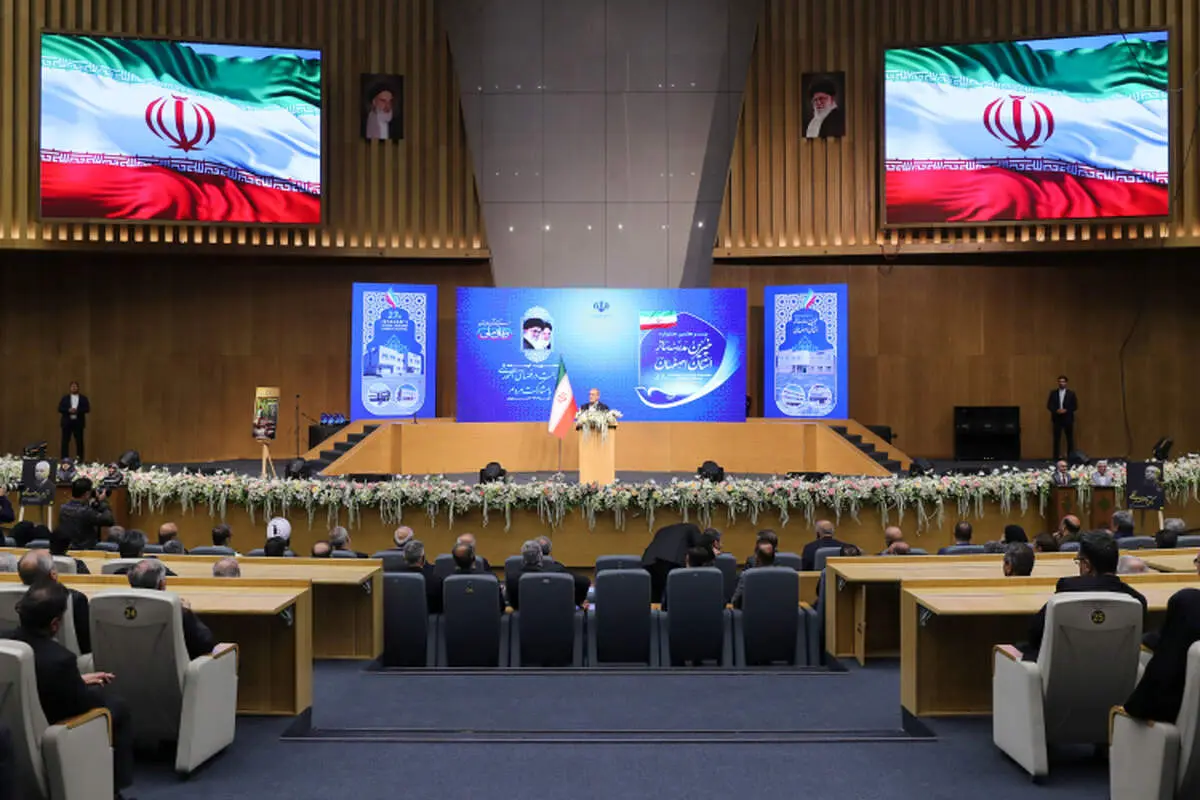 منابع زمینی و آسمانی کم نداریم اما باید نگاه خود را اصلاح کنیم