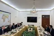 اولیانوف: با همتایان ایرانی و چینی‌ خود دیدار کردم 