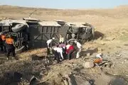 خبر فوری، واژگونی اتوبوس مسافران عراقی در ایران/ علت واژگونی اتوبوس زائران عراقی اعلام شد!