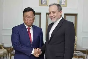 دیدار خداحافظی سفرای ویتنام، اسلواکی، نیوزیلند و کویت با عراقچی 