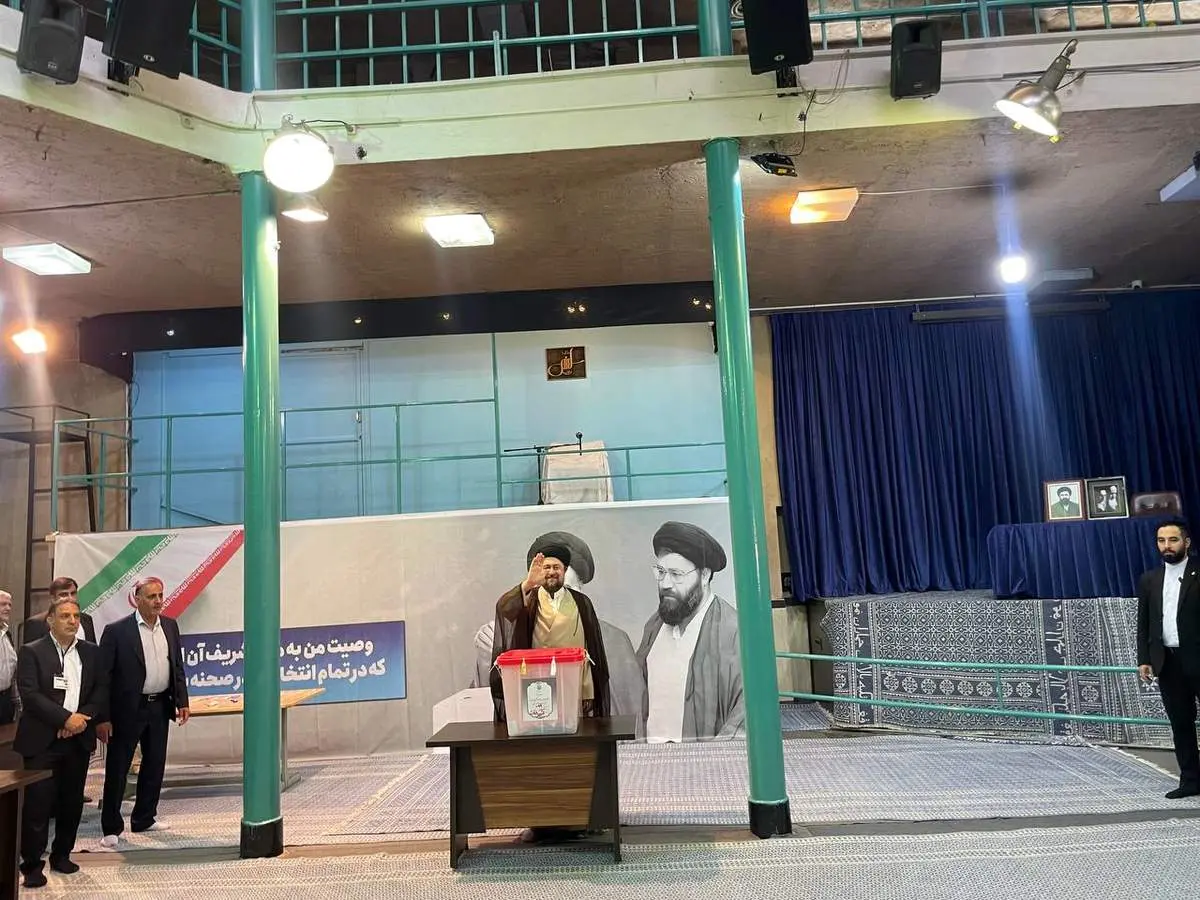 سیدحسن خمینی رأی داد| سیداحمد خمینی در حسینیه جماران