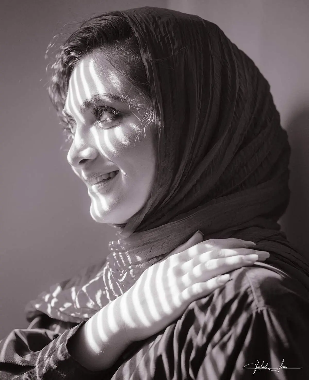 بازی تماشایی الناز ملک میخکوبتان می کند!/ فیلم