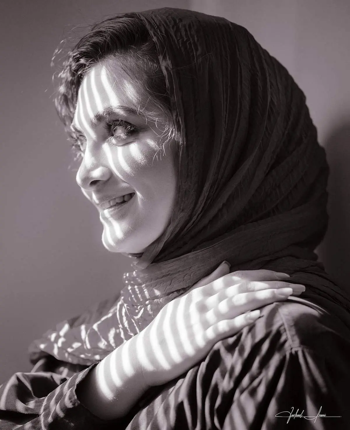 بازی تماشایی الناز ملک میخکوبتان می کند!/ فیلم