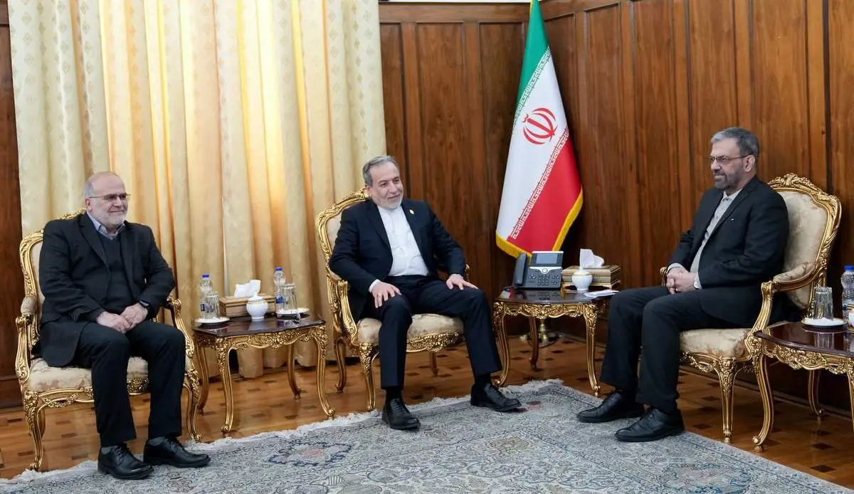 دیدار سفیر ایران در تاجیکستان با وزیر امور خارجه
