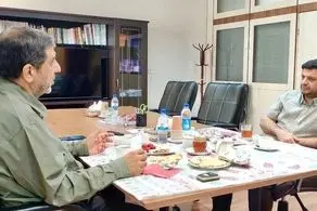 صبحانه سیاسی ضرغامی و رائفی پور  + عکس 