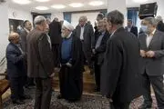 مگر می‌شود زمان انتخابات را چند ماه جلو یا عقب کشید؟
