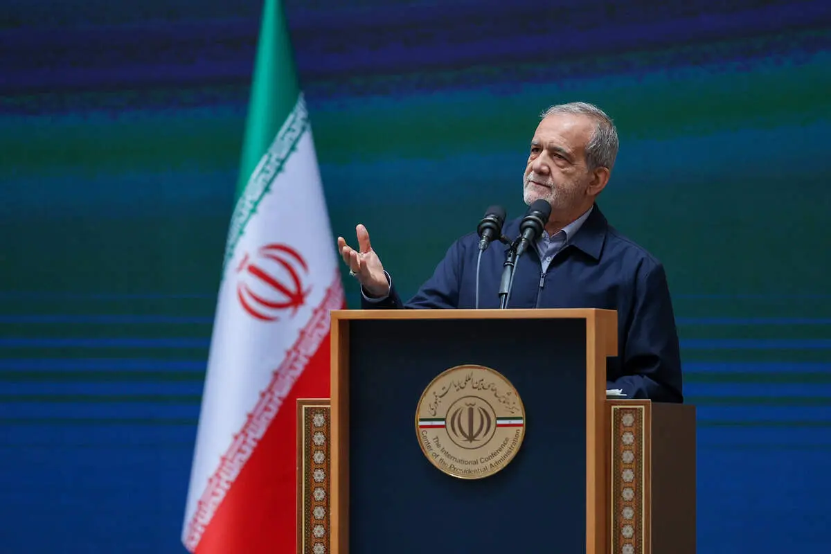 چرا باید حجم مبادلات خارجی ما زیر 100 میلیارد دلار باشد؟/ شخصاً راضی نیستم در هیچ عرصه‌ای عقب‌تر و ضعیف‌تر از دیگران باشم
