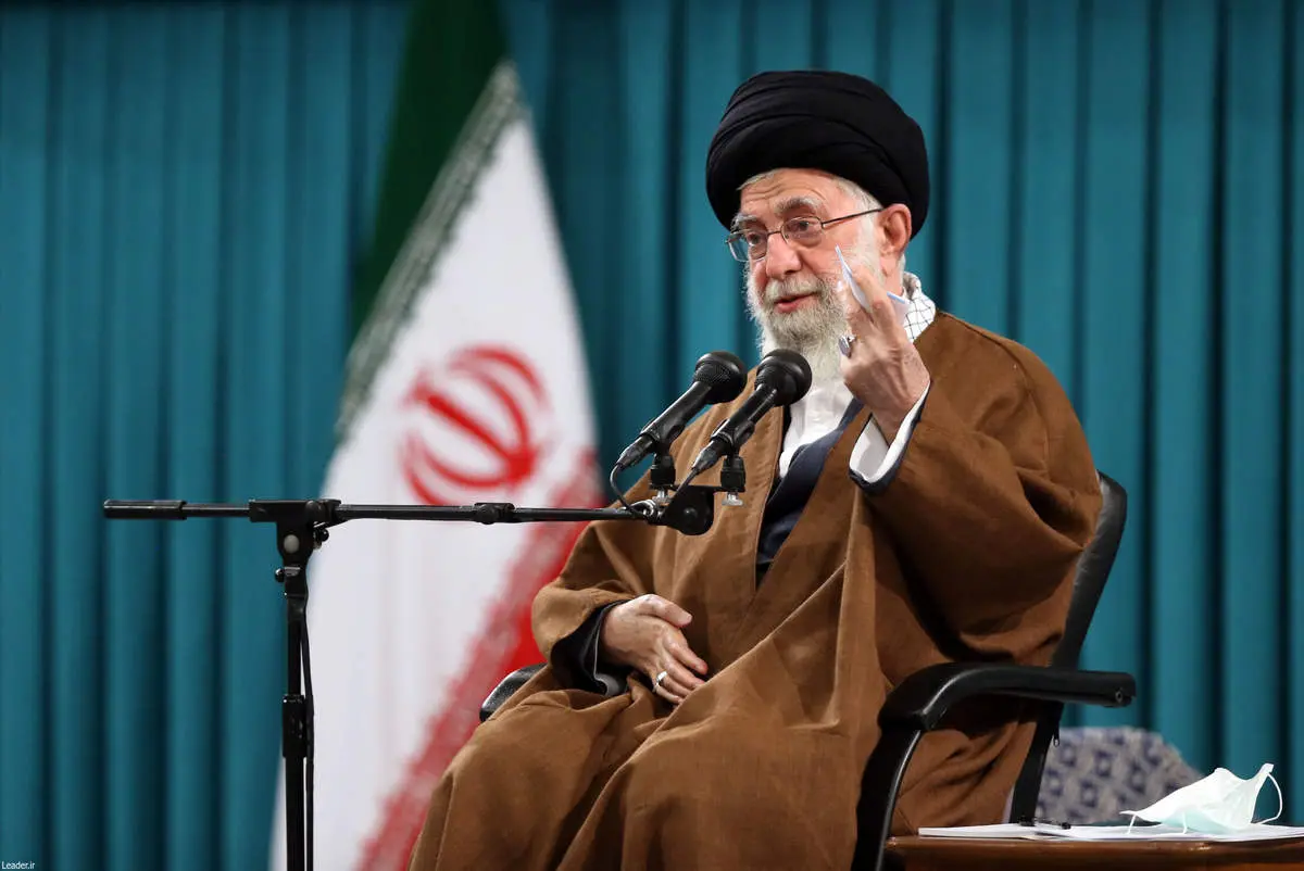 جمعی از بانوان فردا با رهبر انقلاب دیدار میکنند