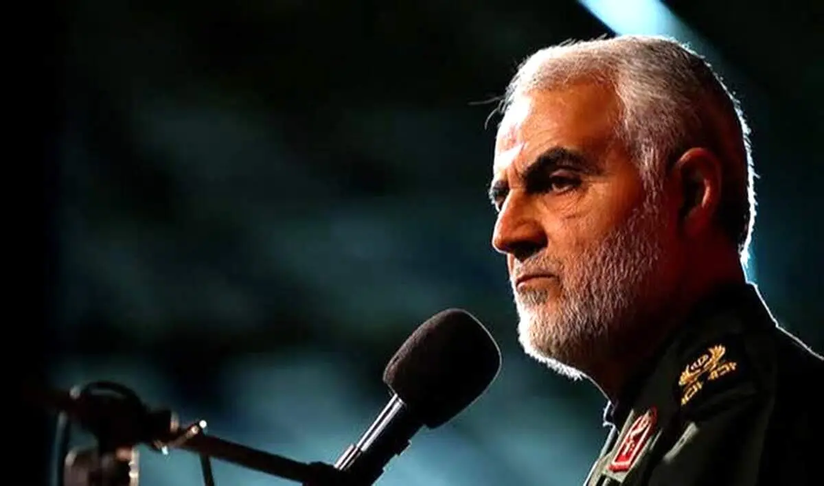 صف طولانی بر سر مزار شهید حاج قاسم سلیمانی