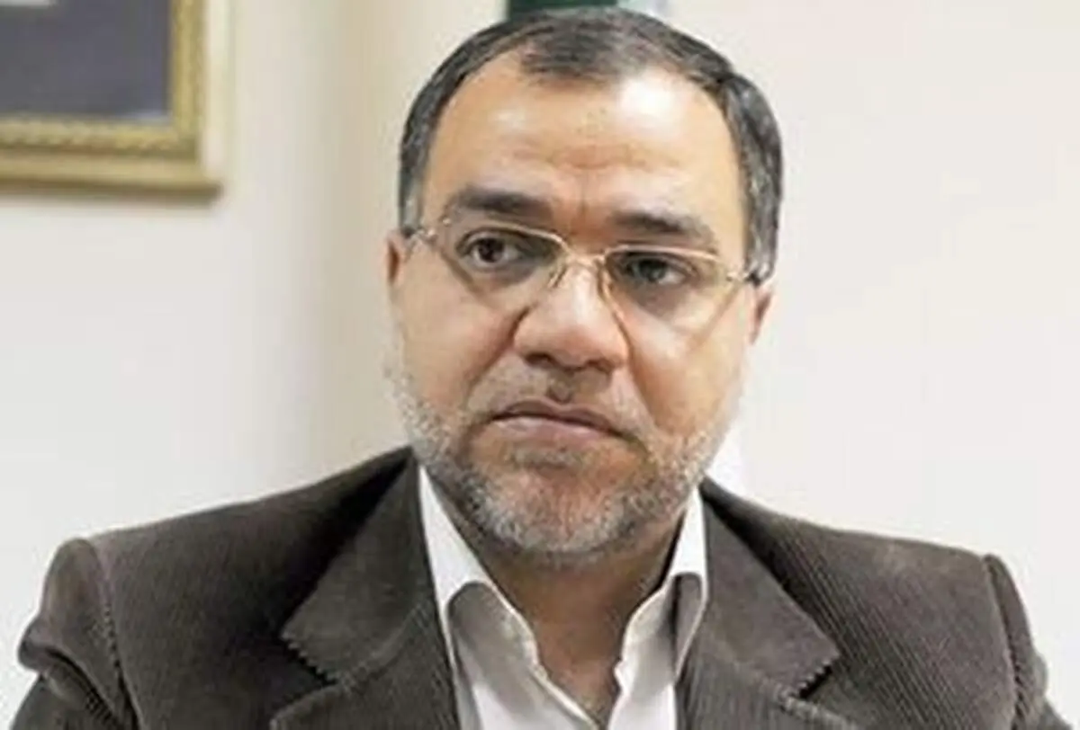 انتقاد عضو دفتر حفظ و نشر آثار رهبری از برخی روزنامه‌های امروز 