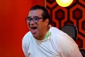 فحش‌های رکیک خداداد عزیزی در آنتن زنده و بی تفاوتی تلویزیون!