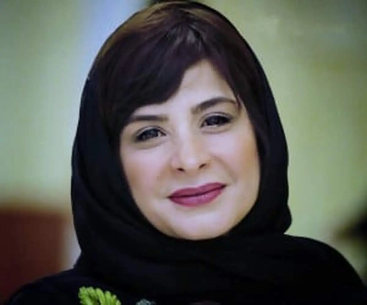 سیما تیرانداز با نمایش «فینگر فود» به تئاتر شهر می‌آید